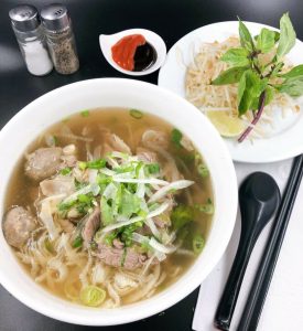 Vietnamese Beef noodle soup – Pho Bo